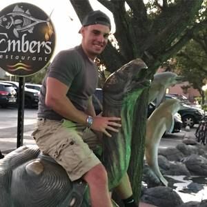 Meet your Posher, Vince